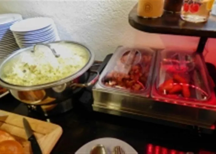 Dorothy 3* سيبودن